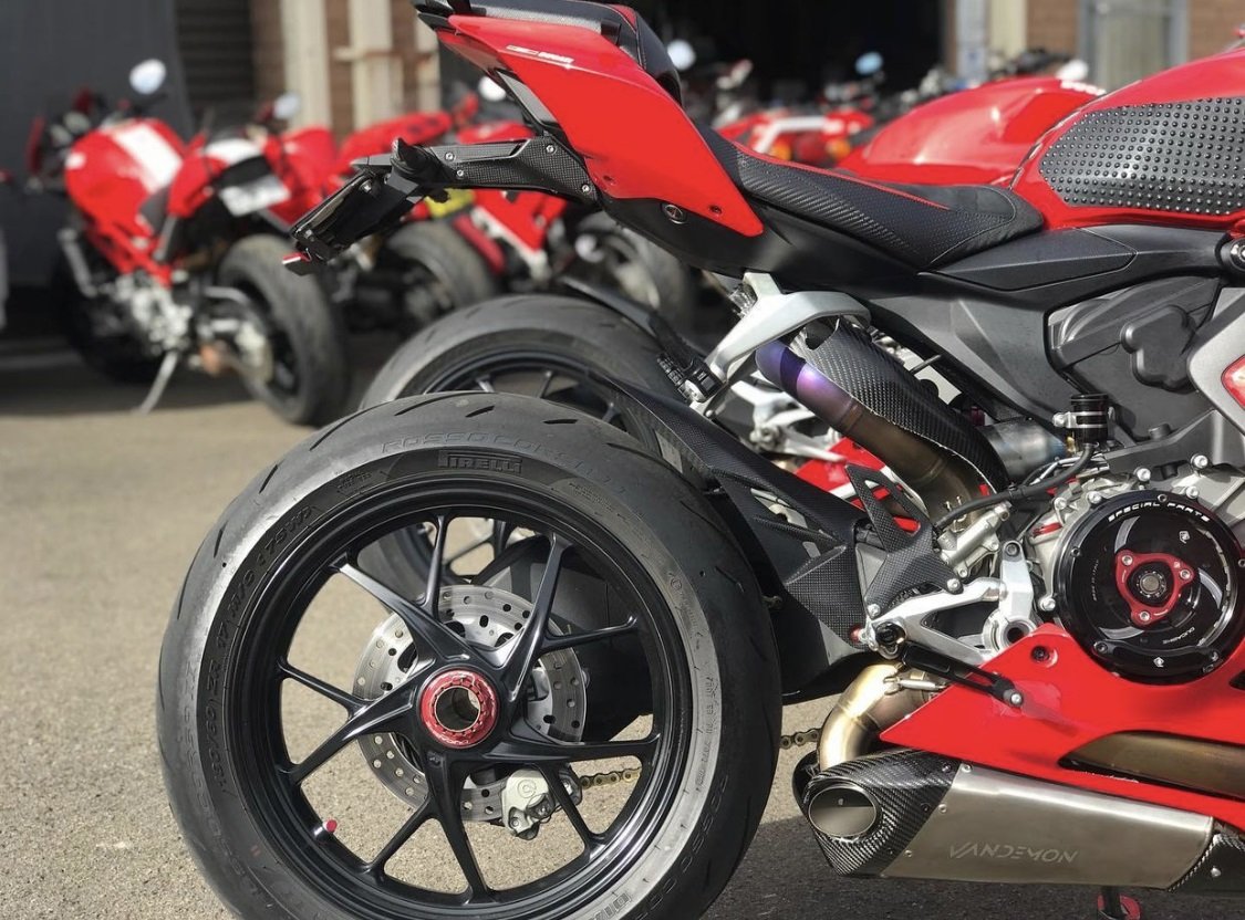 DUCATI PANIGALE V2 955 TITANIUM LOW MOUNT EXHAUST SYSTEM 2019-24