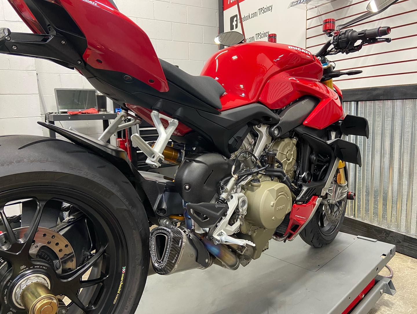DUCATI V4 STREETFIGHTER VANDEMON FULL TITANIUM EXHAUST SYSTEM 2020-23