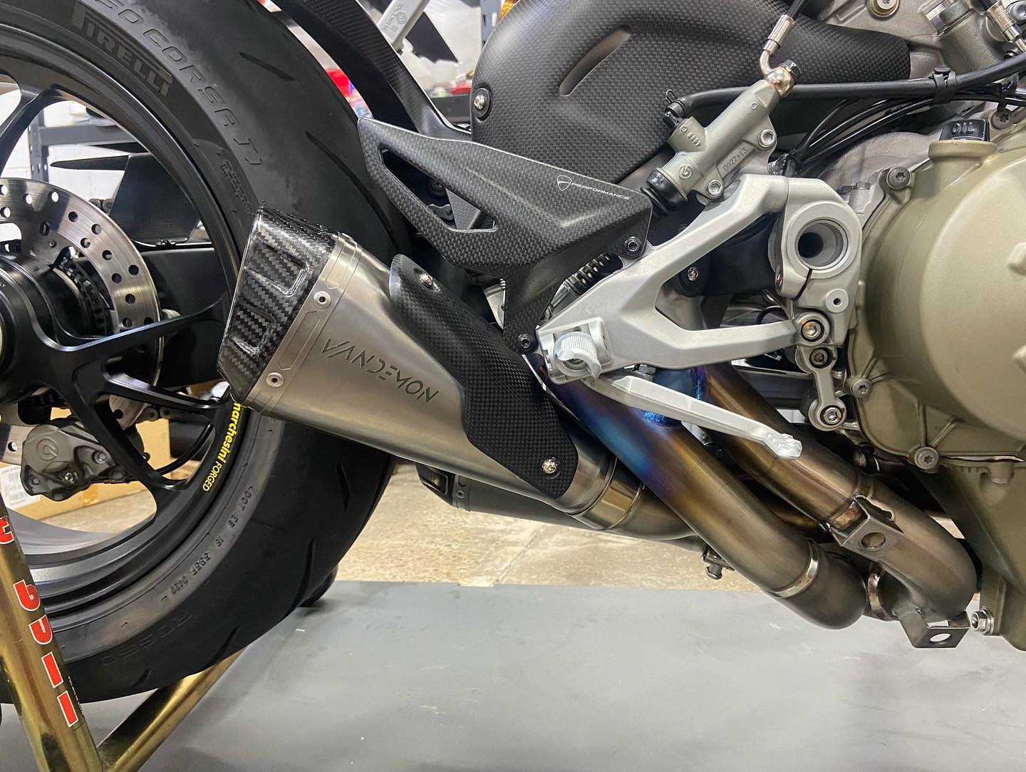 DUCATI V4 STREETFIGHTER VANDEMON FULL TITANIUM EXHAUST SYSTEM 2020-23