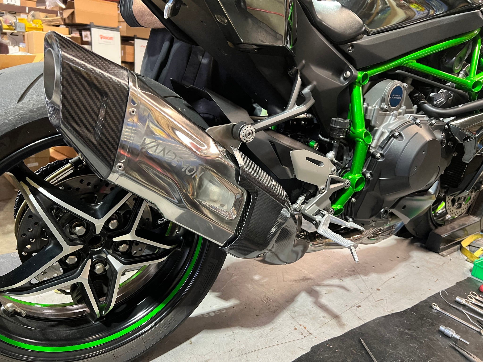 KAWASAKI H2 H2R VANDEMON STEALTH E VALVE TITANIUM EXHAUST VANDEMON USA